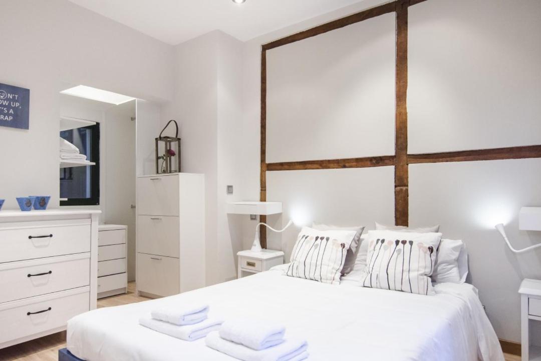 Apartamento San vicente Ferrer 22 Madrid Exterior foto